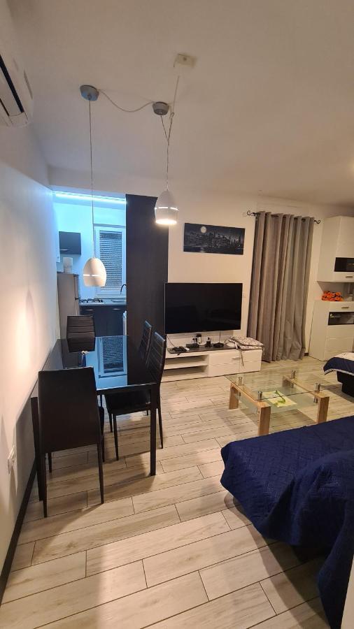 Apartments Peti Póla Kültér fotó