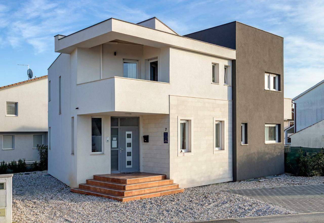 Apartments Peti Póla Kültér fotó
